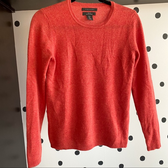 100% Cashmere Tahari Sweater (Size Small) - Picture 2 of 6